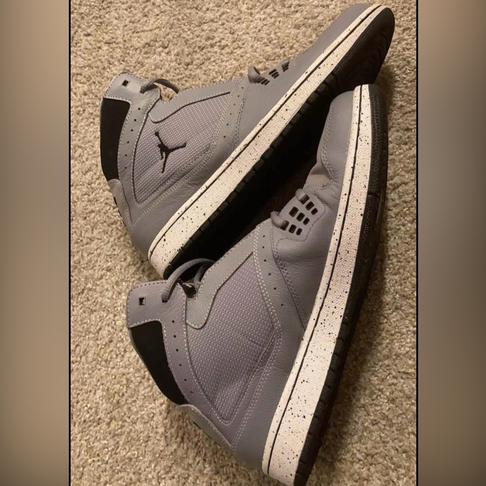 jordan 1 flight gray